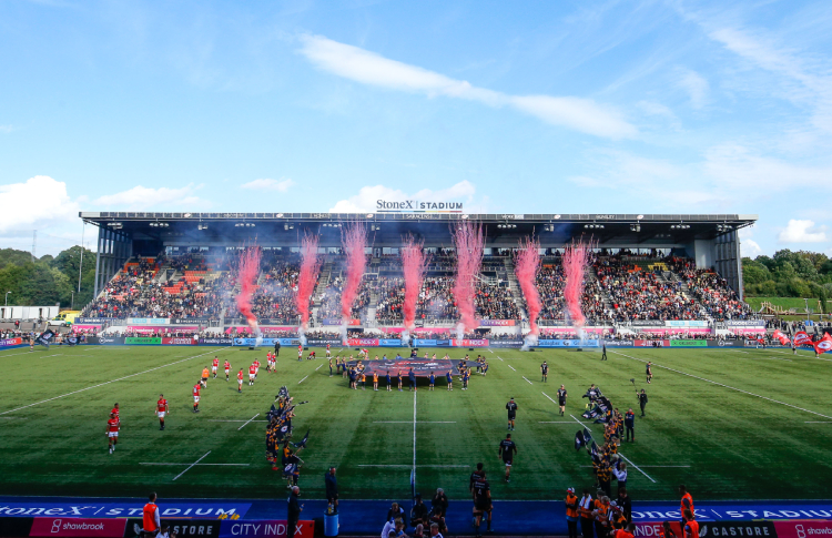 Rentokil Initial renews Saracens’ StoneX Stadium partnership