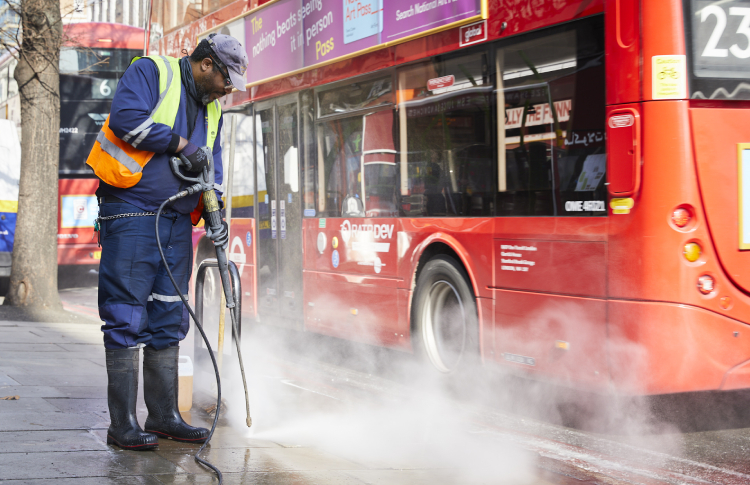 Marble Arch London BID brings partners together for Great British Spring Clean 2022