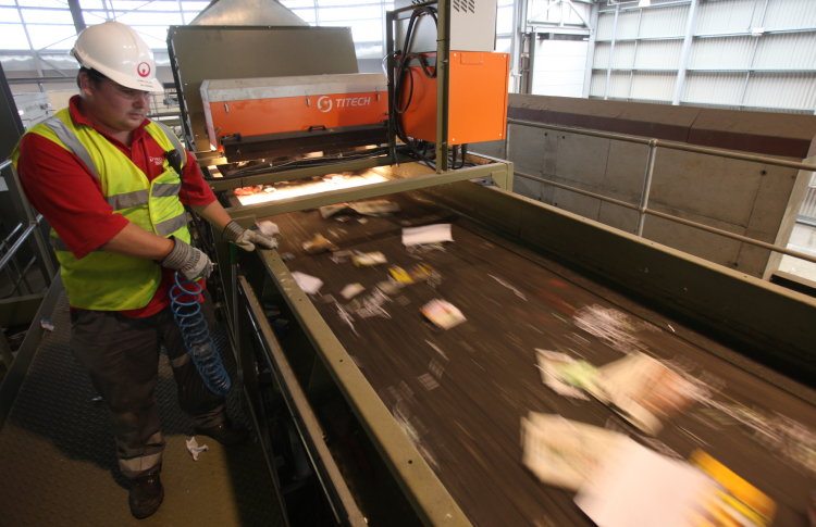 Veolia becomes the first waste company to join new OPRL membership